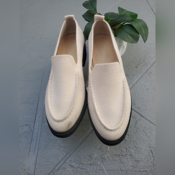 Rothy's Shoes | Rothy's The Mocassins- Ivory - Merino Wool Size: W6 - Picture 4 of 7
